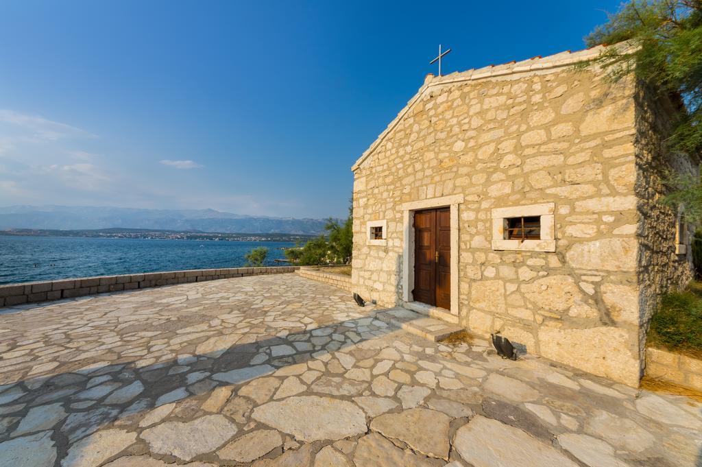 Aparthotel Castrum Novum Novigrad Istria Exterior foto