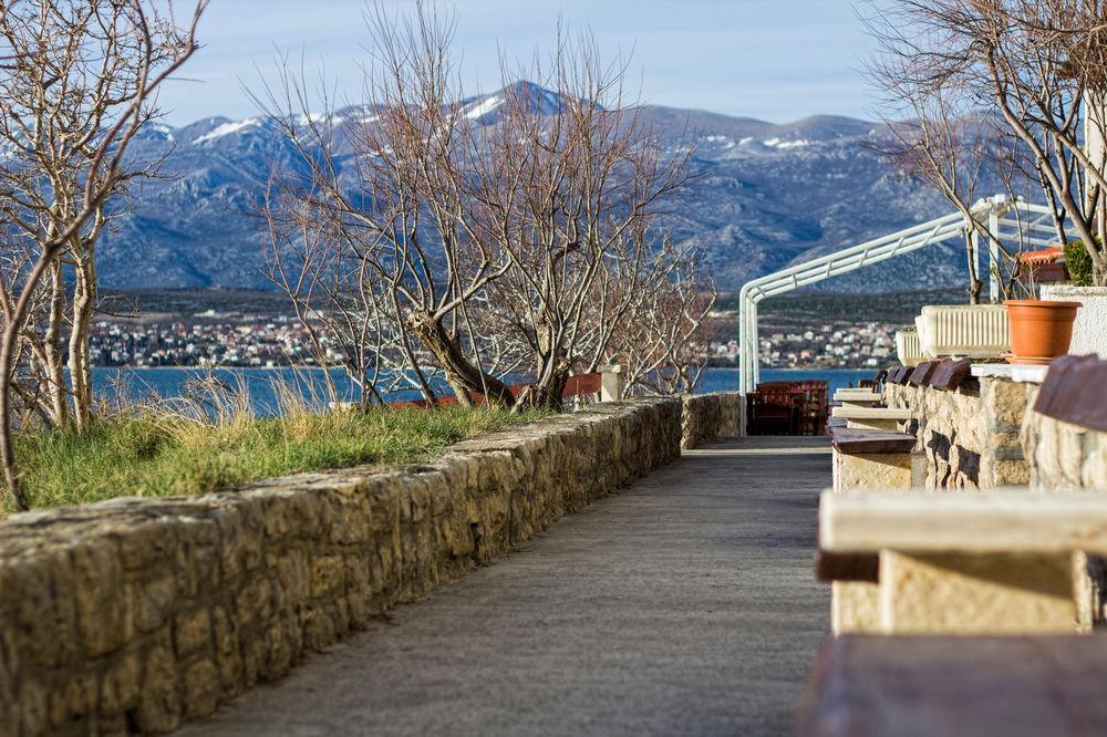 Aparthotel Castrum Novum Novigrad Istria Exterior foto
